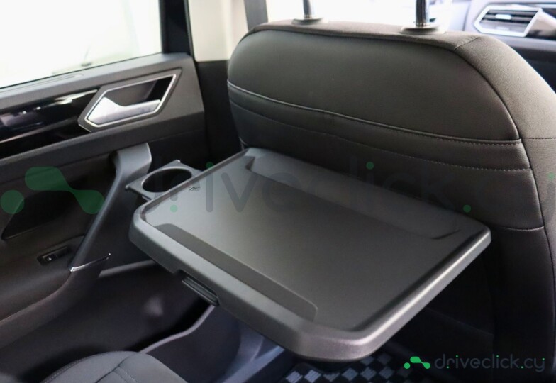 Volkswagen Golf Black