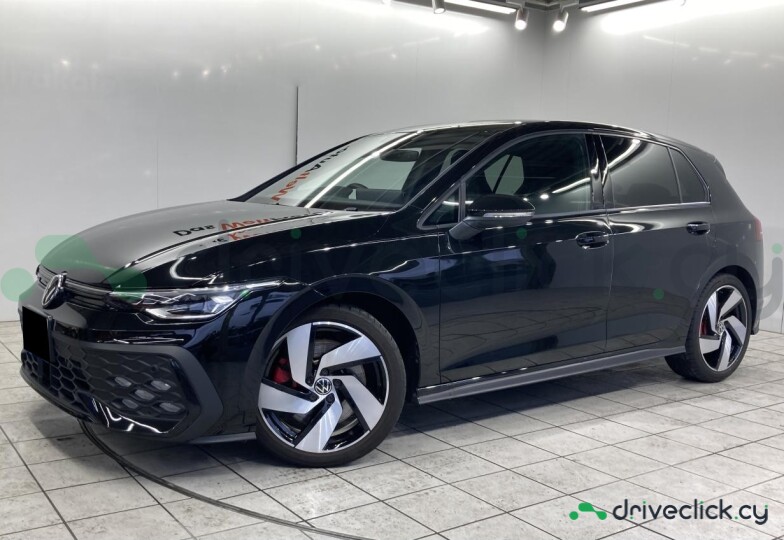 Volkswagen Golf Black