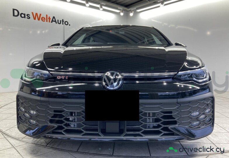 Volkswagen Golf Black