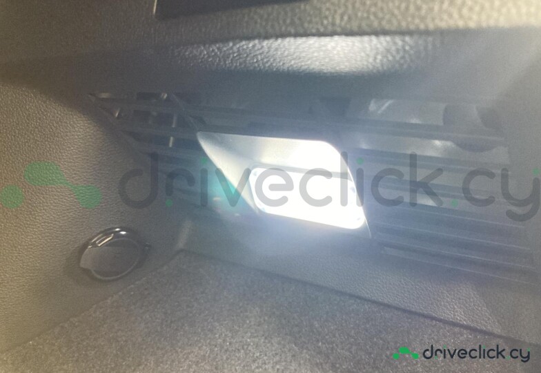 Volkswagen Golf Black