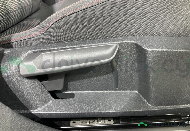 Volkswagen Golf Black
