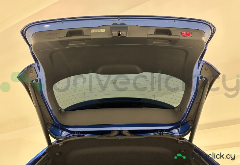 Mercedes B-class Blue