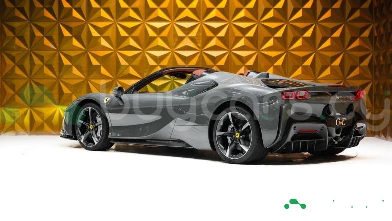 Ferrari SF90 Spider Серый