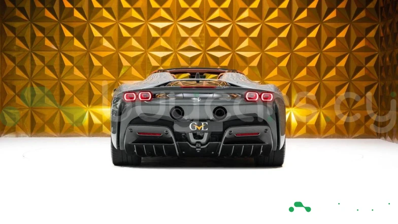 Ferrari SF90 Spider Серый