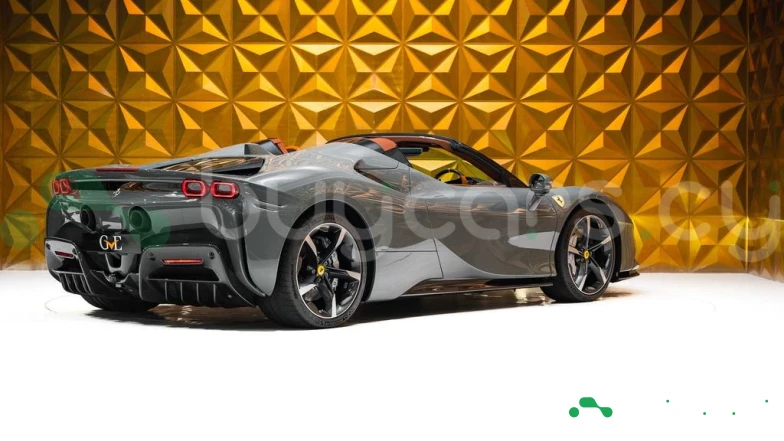 Ferrari SF90 Spider Серый