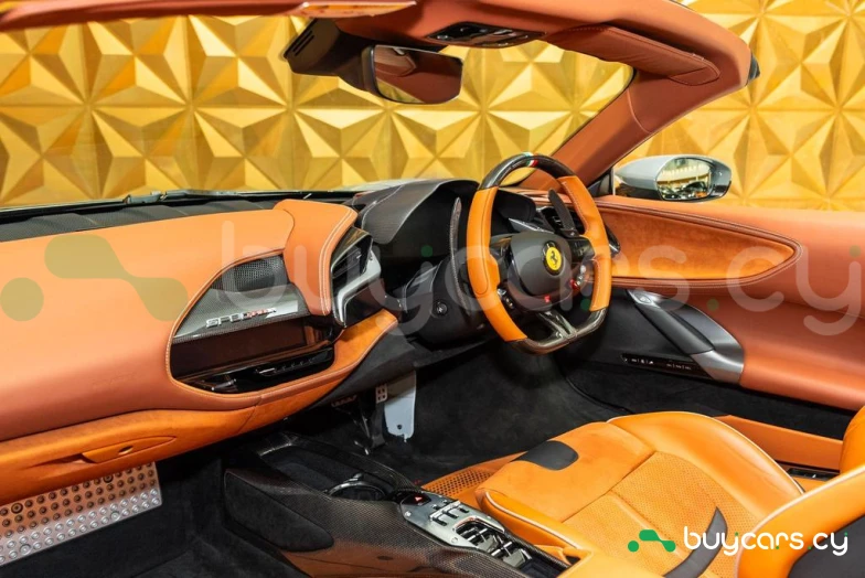 Ferrari SF90 Spider Серый