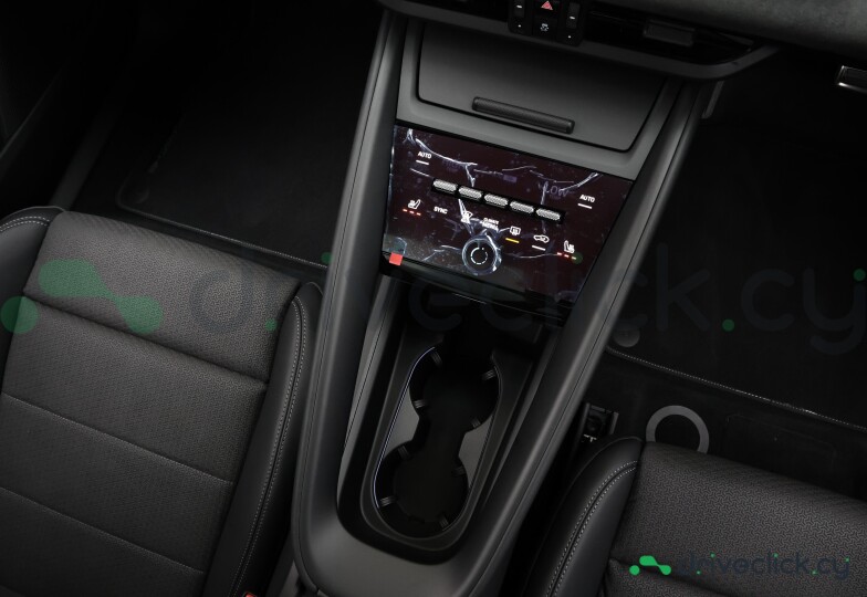 Porsche Macan White