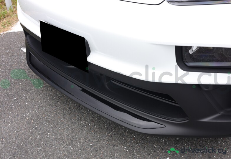 Porsche Macan White