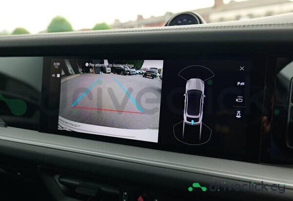 Porsche Cayenne Black