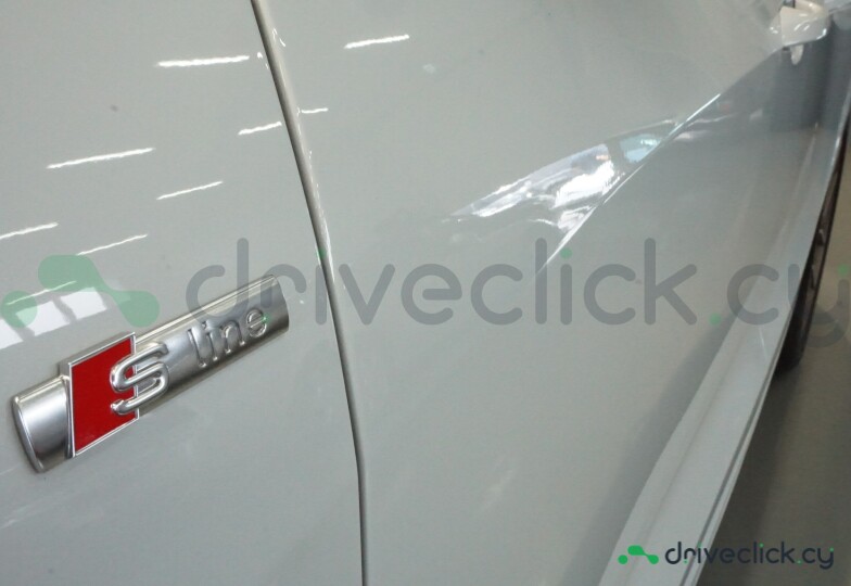 Audi Q8 White