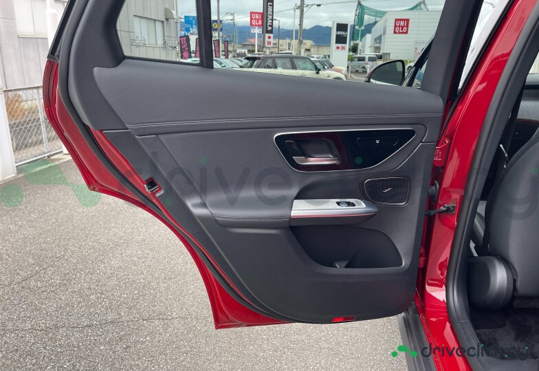Mercedes GLC-class Red