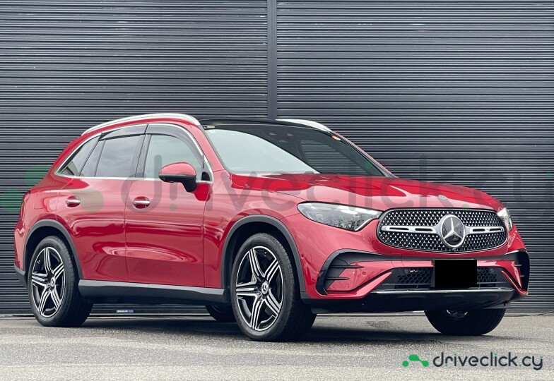 Mercedes GLC-class Red