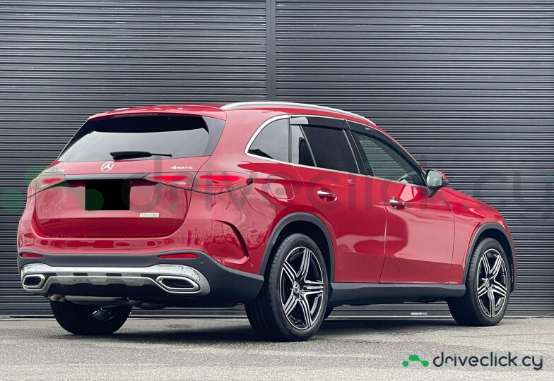 Mercedes GLC-class Red