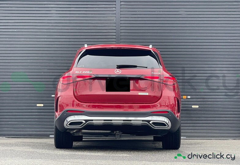 Mercedes GLC-class Red