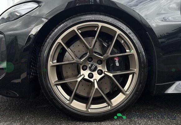 Audi RS5 Black