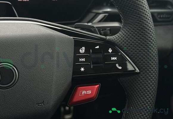 Audi RS5 Black