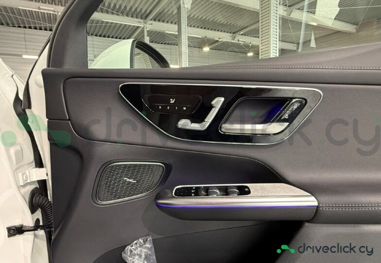 Mercedes GLC-class White