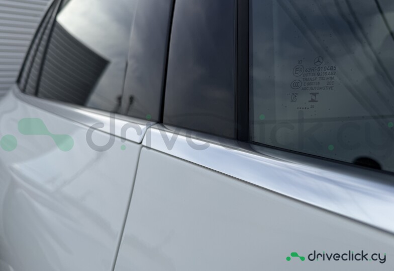 Mercedes GLC-class White