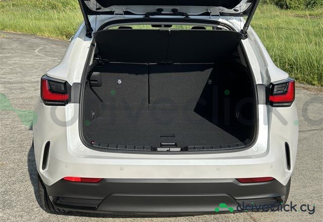 Lexus NX White