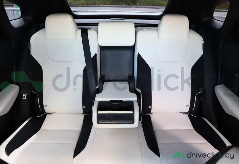 Lexus RX White