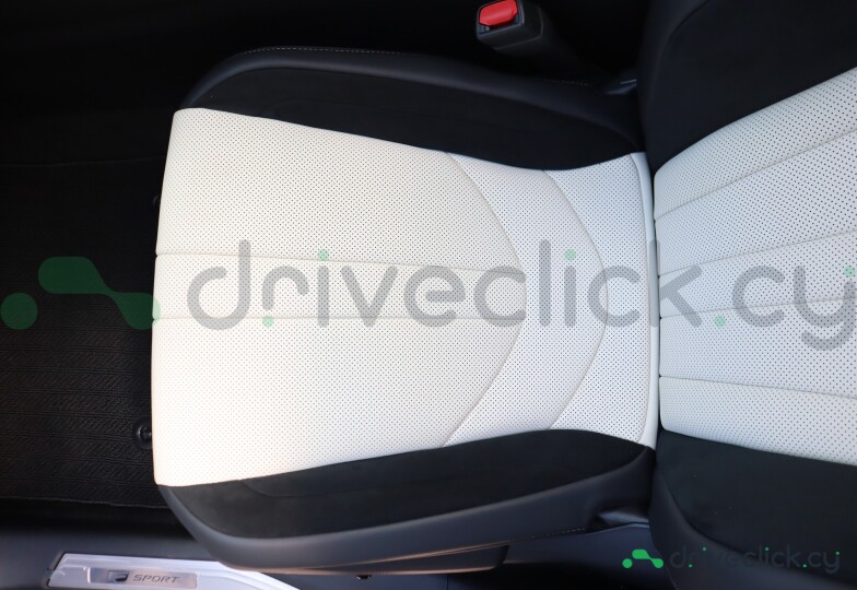 Lexus RX Blue