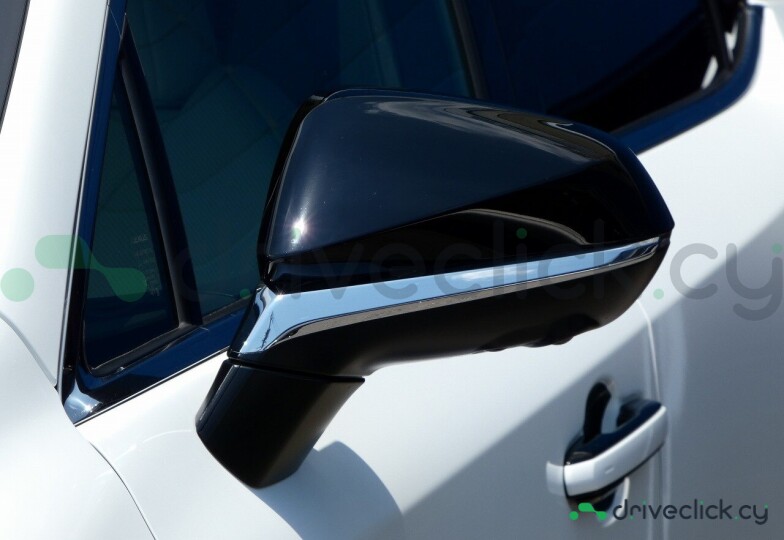 Lexus RX White