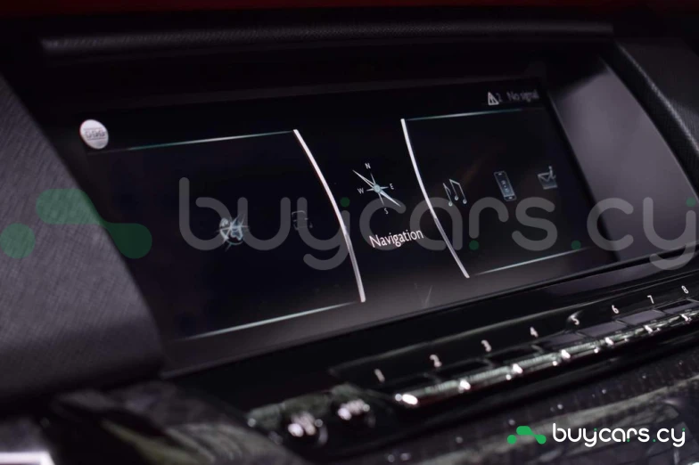 Rolls-Royce Cullinan Черный