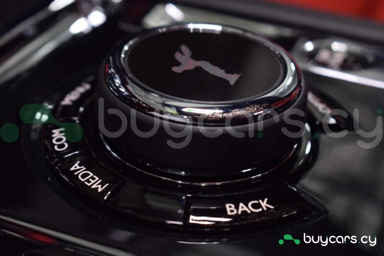 Rolls-Royce Cullinan Черный