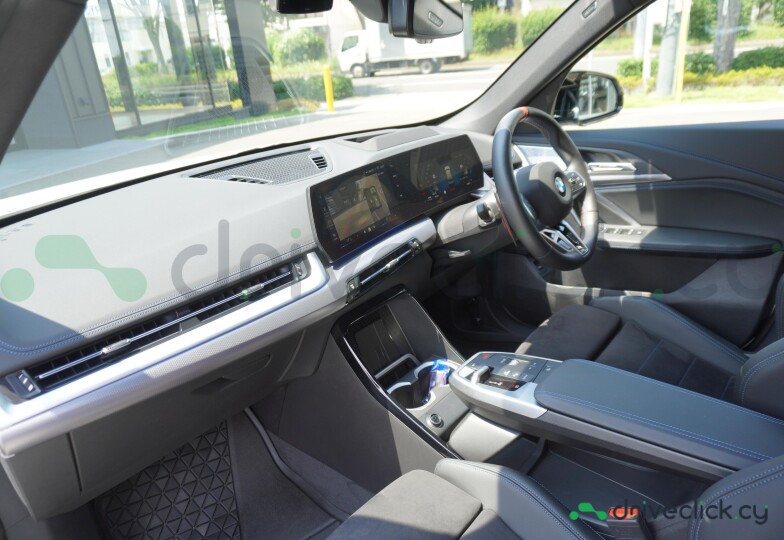 BMW X1 White