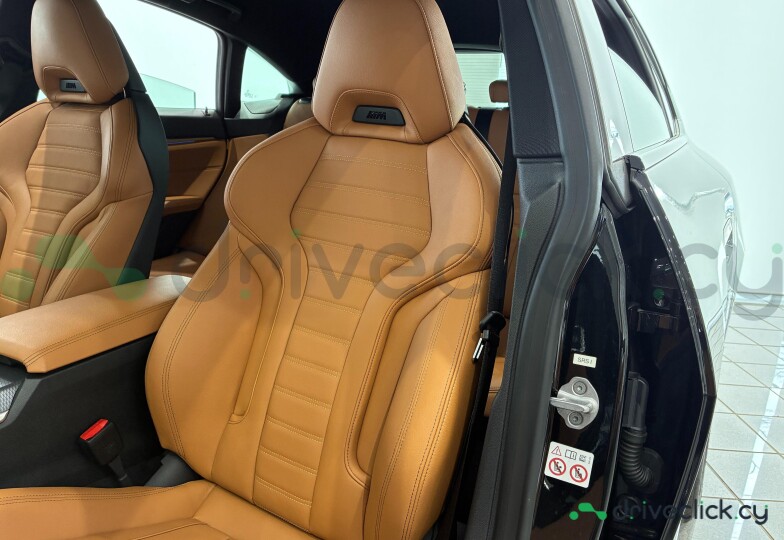 BMW i4 Black