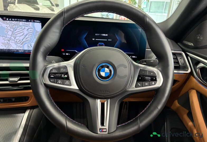 BMW i4 Black