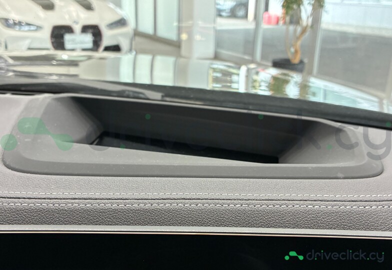 BMW i4 Black