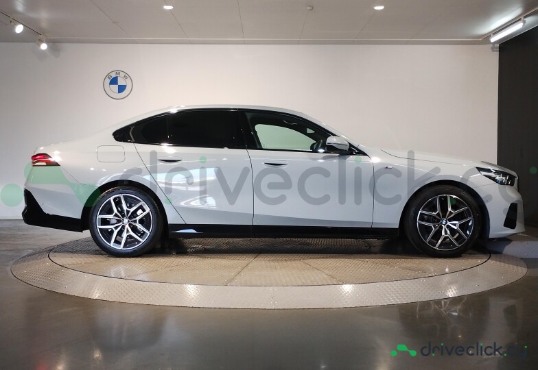 BMW 5 series Grey