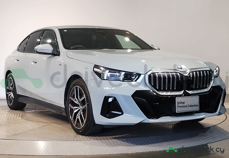 BMW 5 series Grey