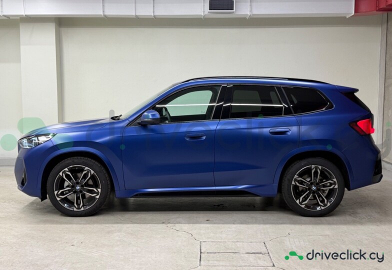 BMW X1 Blue