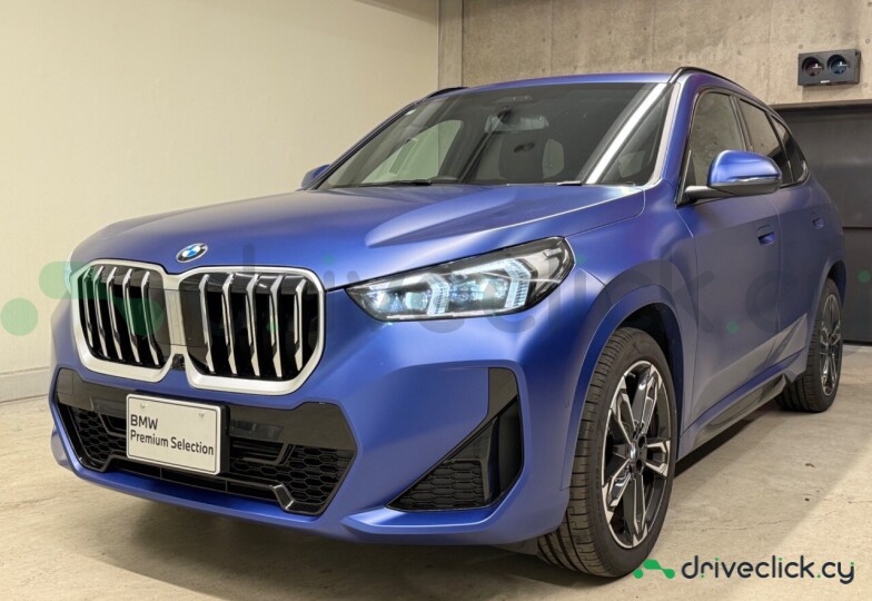 BMW X1 Blue