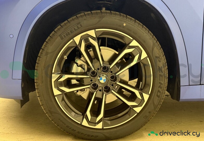 BMW X1 Blue
