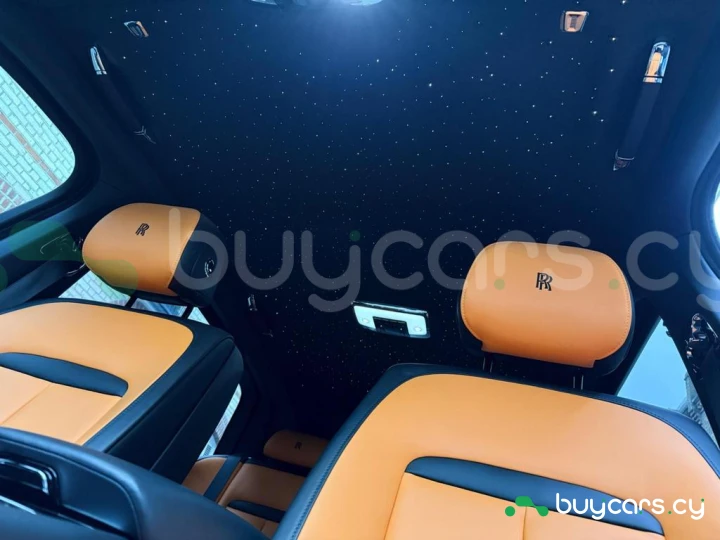 Rolls-Royce Cullinan Черный