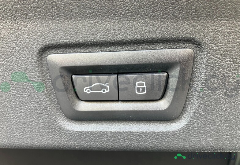 BMW i4 Green