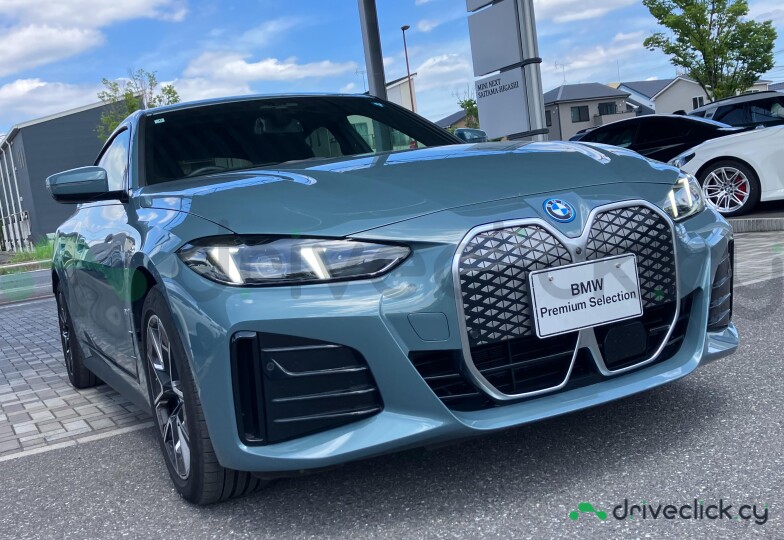 BMW i4 Green