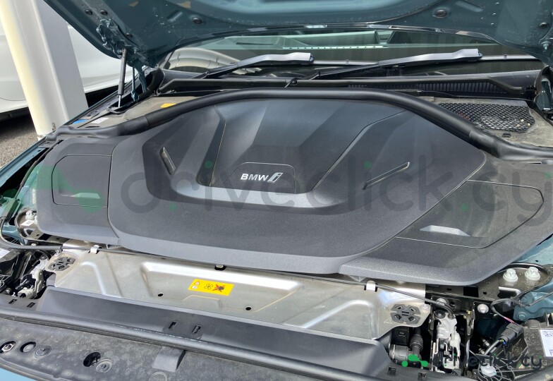 BMW i4 Green