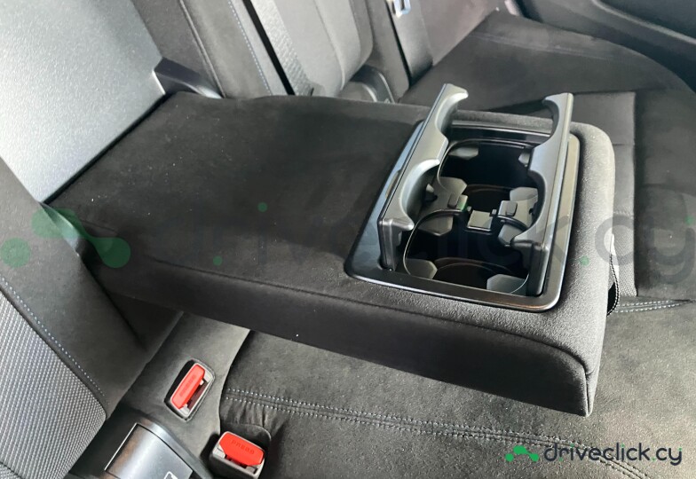 BMW i4 Green