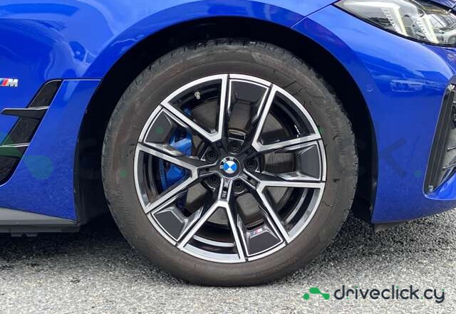 BMW i4 Blue