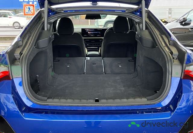 BMW i4 Blue