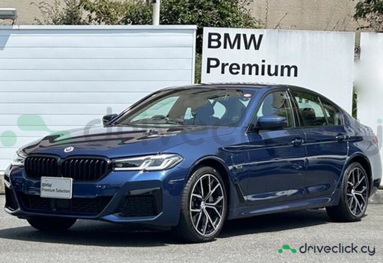 BMW 5 series Blue