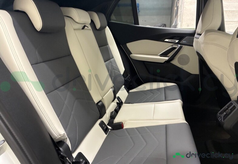 BMW X2 White