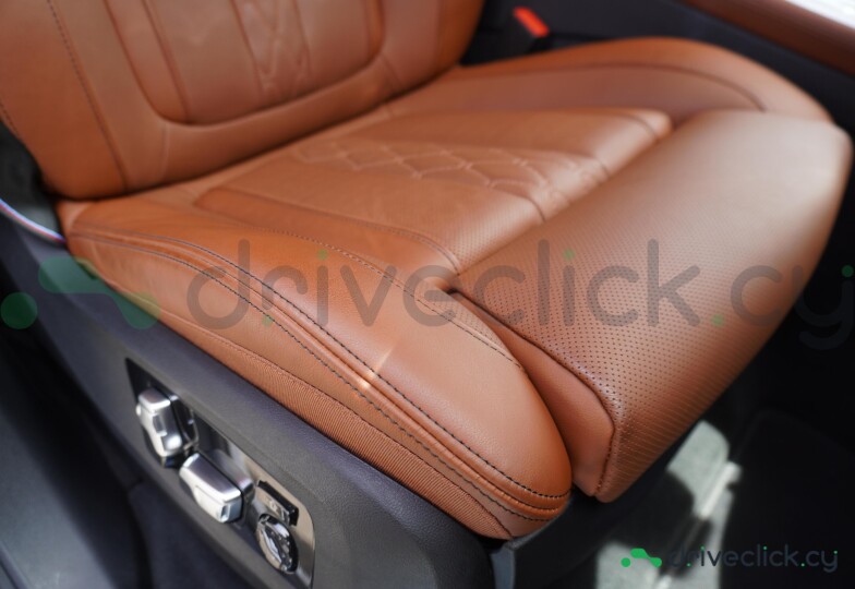 BMW X7 White