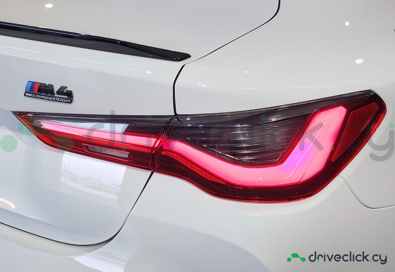 BMW M4 White