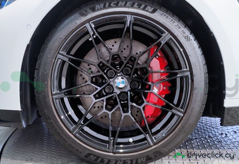 BMW M4 White