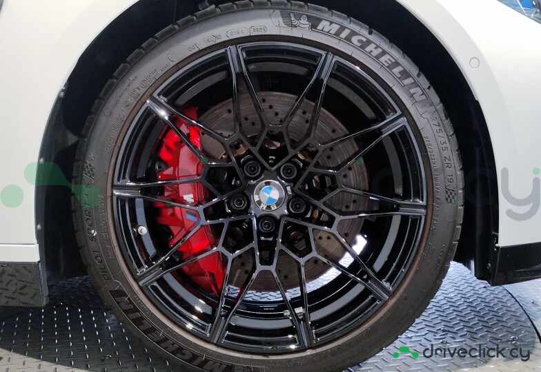 BMW M4 White